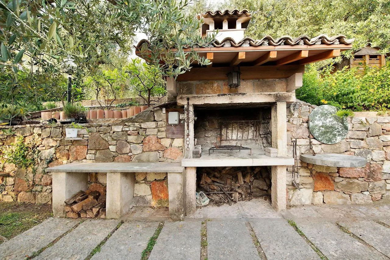 Holiday home Rustico Alle Fornare Torri Del Benaco Italy